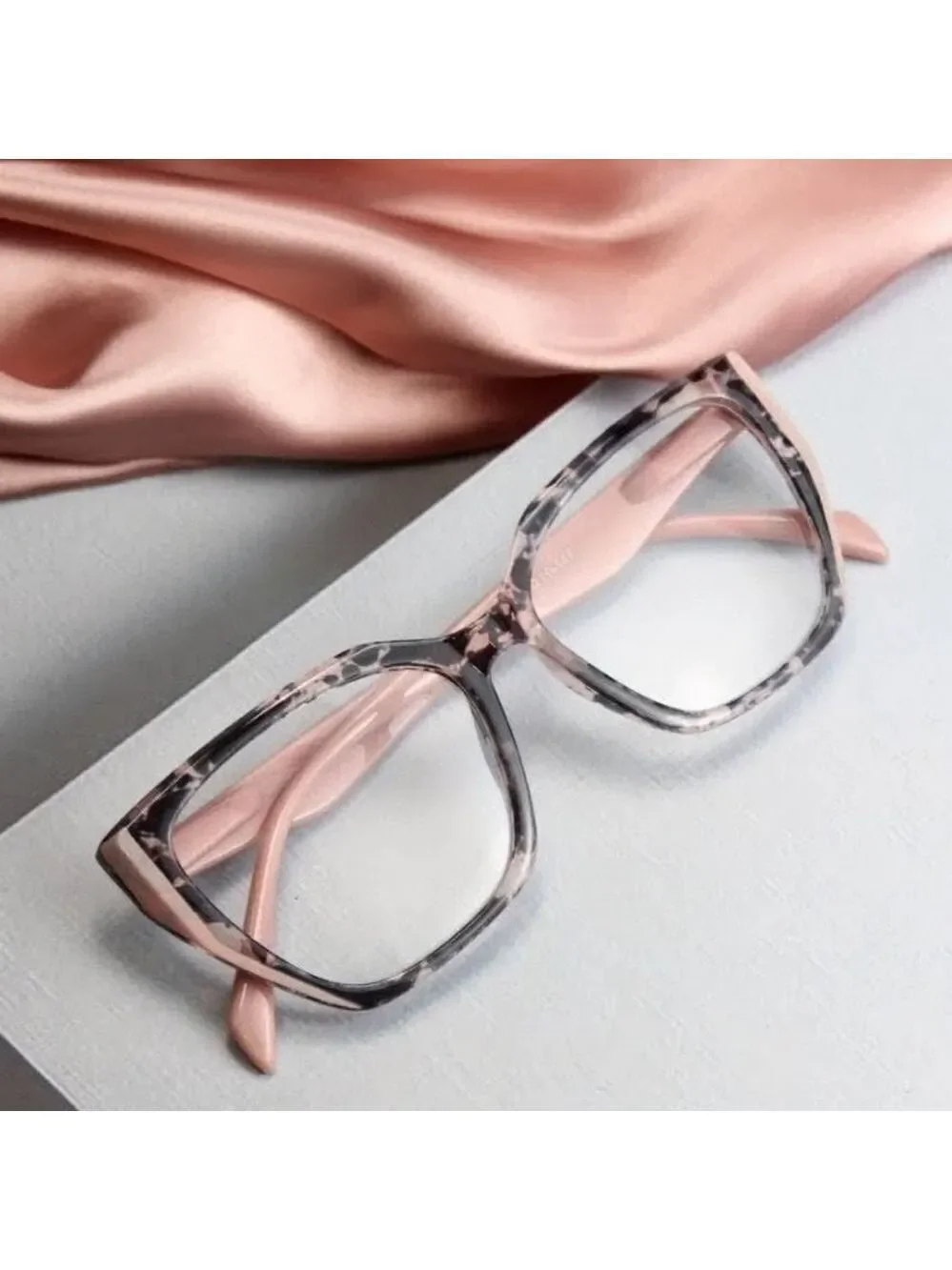 +4.00 Stylish Blush Pink with Tortoiseshell Accent Reading Glasses